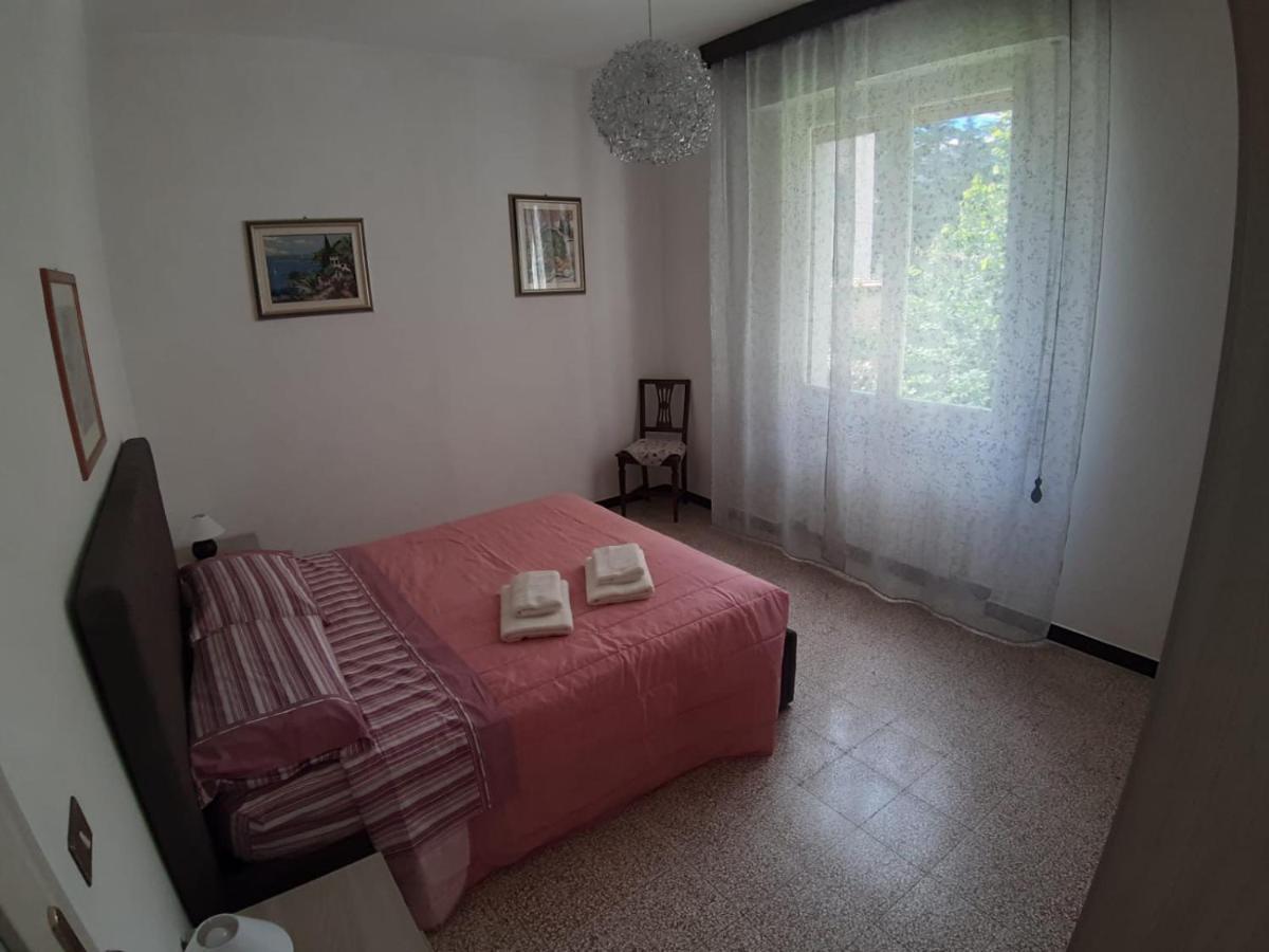 Appartamento Centrale Fino A 8 Posti Letto Pontremoli Extérieur photo