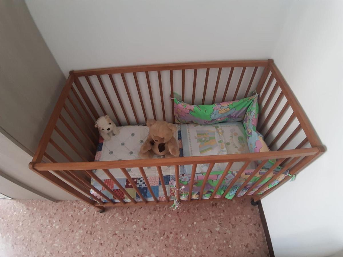 Appartamento Centrale Fino A 8 Posti Letto Pontremoli Extérieur photo